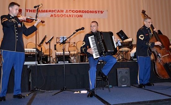 Manny Bobenrieth and the US Army Strolling Strings