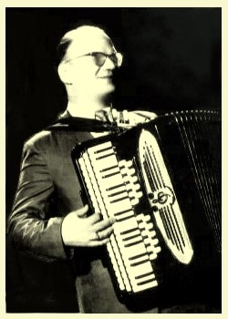 Leon Sash