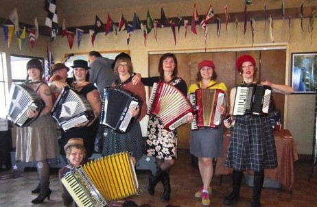 Accordion Babes