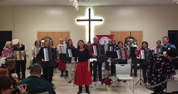2. Conductor Joan Grauman with the WMAS Holiday Orchestra