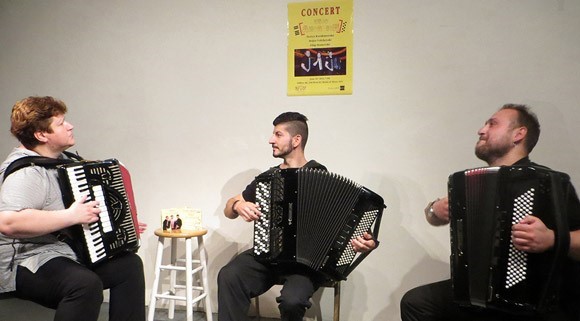 Trio