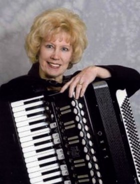 Beverly Roberts Curnow