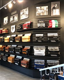 Petosa Display