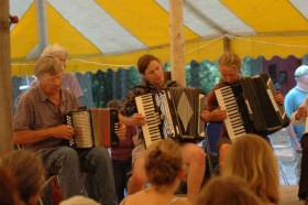 MFC with accordions