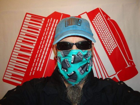 Accordion Mask