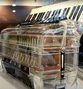Lucite accordion