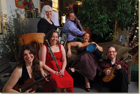 Orkestar Bez Ime (OBI) group